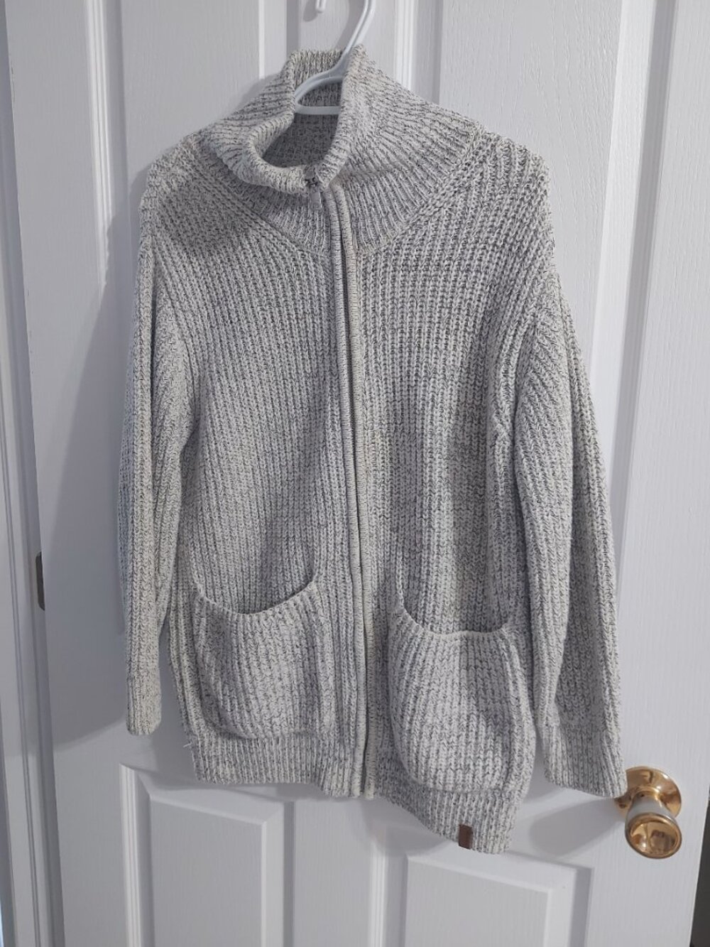 Roots wool cardigan
